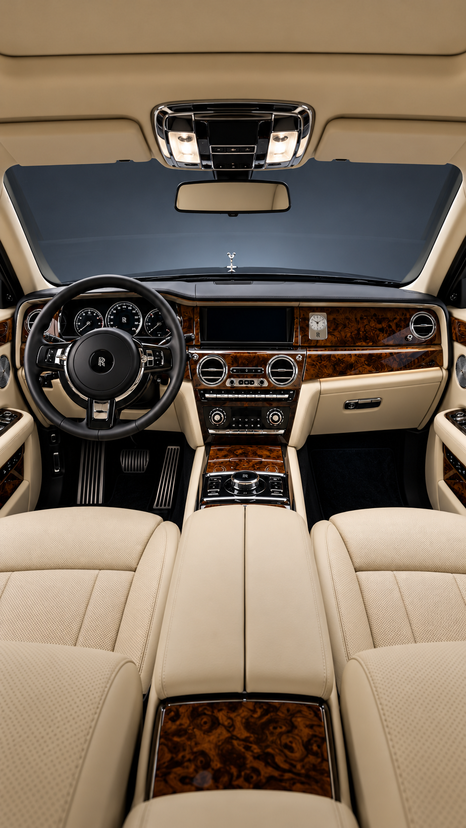 Rolls-Royce cabin with the steering wheel and dashboard